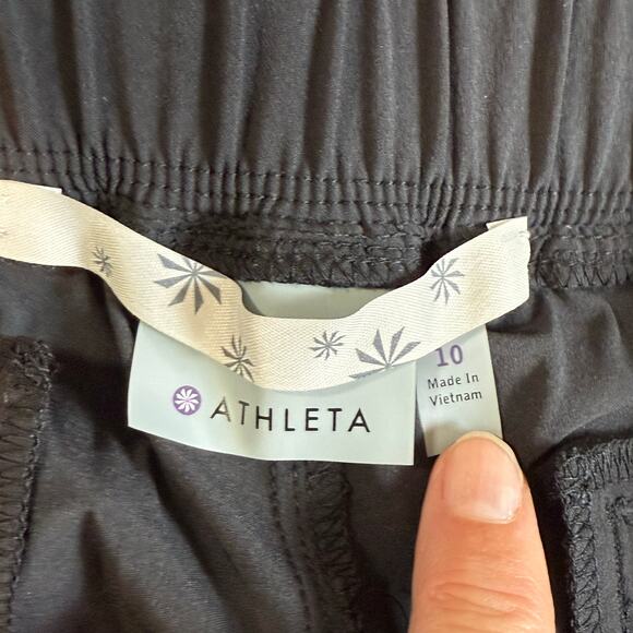 Athleta Aspire Ankle Pant Size 10 Pull On Tapered Lightweight Performance Yoga - Picture 11 of 16